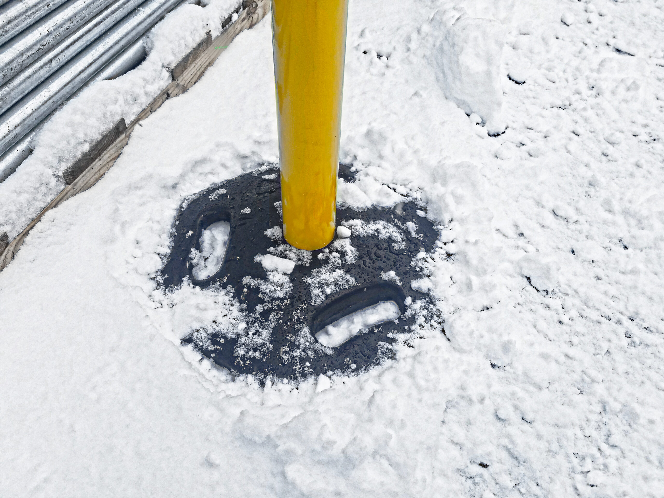 WeatherMaster Stanchion Base In the Snow